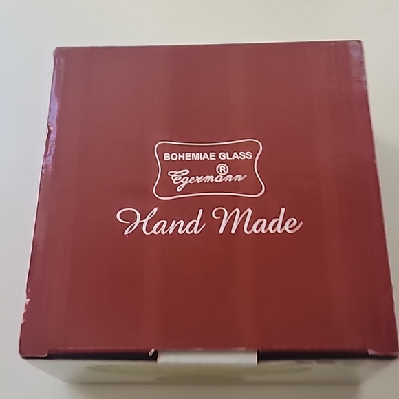 NEW IN BOX VINTAGE EGERMANN SWIRL ART GREEN BOHEMIAN GLASS BOWL. HAND MADE. - Picture 4 of 8